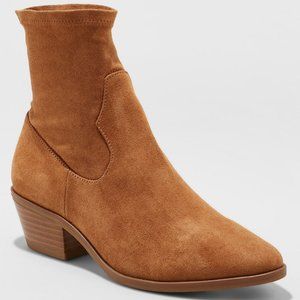 Universal Thread Loraine Suede Western Sock Boot